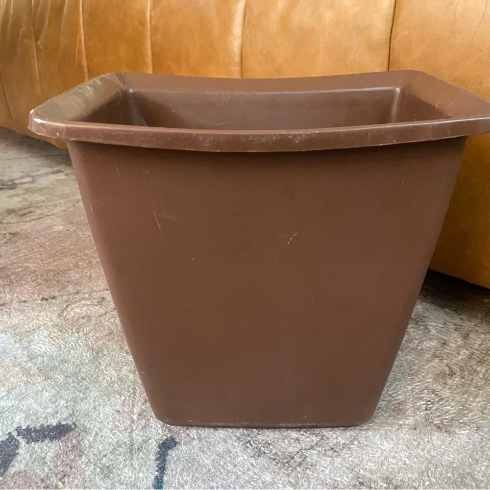 Vintage MCM Rubbermaid 2952 Wastebasket Trash Bin Brown White Flowers